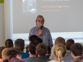 2015-06-11 - Infoveranstaltung Jeder Mensch hat einen Namen
